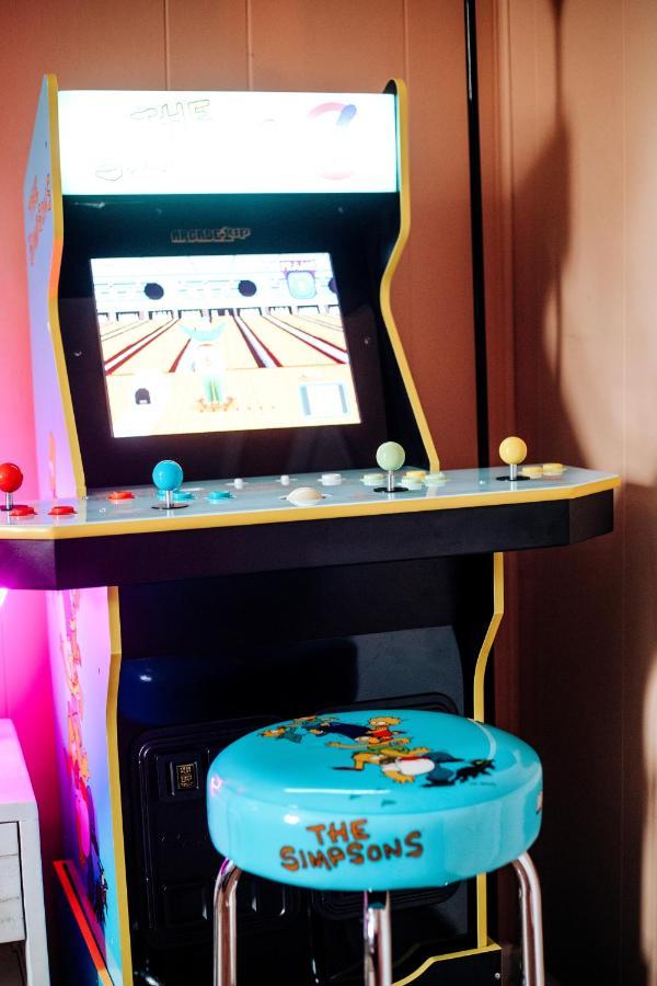 Giggling Creek Cottage - Bedjet! King Sized! Gazebo, 45 Acres, Arcades, Nintendo, More Henry Luaran gambar