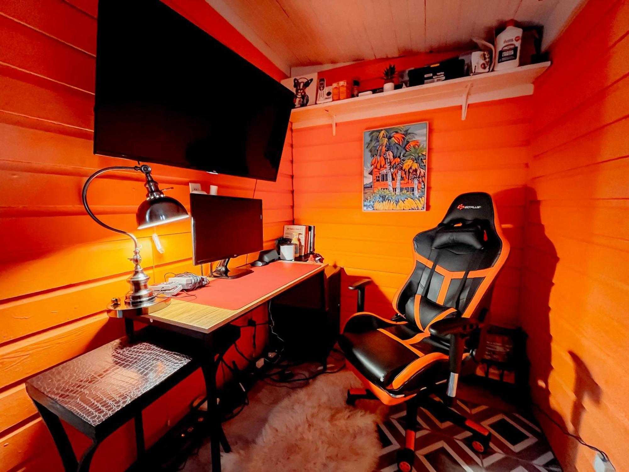 Giggling Creek Cottage - Bedjet! King Sized! Gazebo, 45 Acres, Arcades, Nintendo, More Henry Luaran gambar